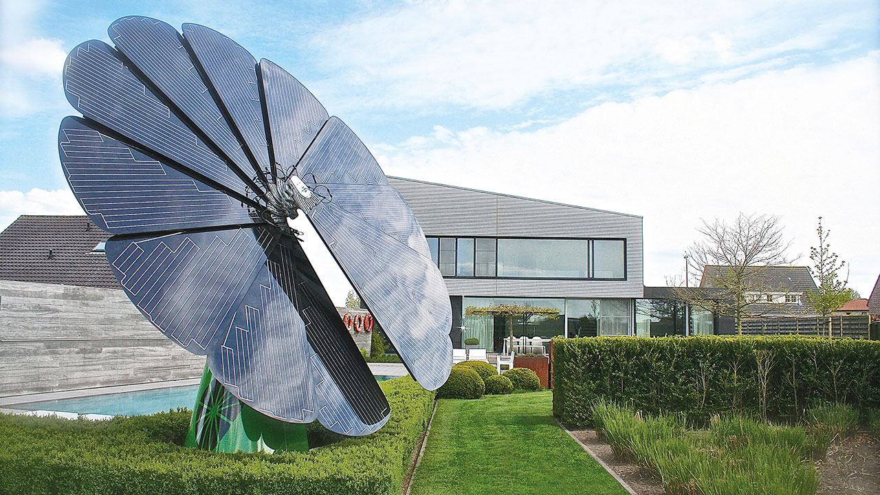 Smarte Solarblume geht in Serie in Erneuerbare Energien