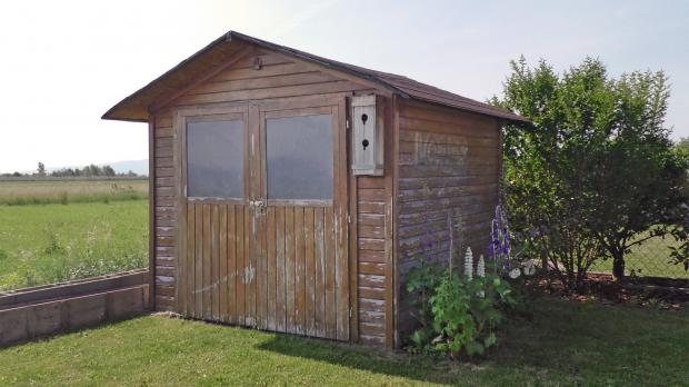 Gartenhaus Neu Streichen Grunren Und Lasieren Anleitung Gartenhaus Neu Streichen Ausgangssituation