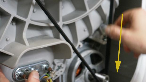 AEG Waschmaschine Heizstab ausbauen und wechseln ~ AEG Waschmaschine Heizstab ausbauen und wechseln ~ Waschmaschine Qualmt Aus Der Trommel