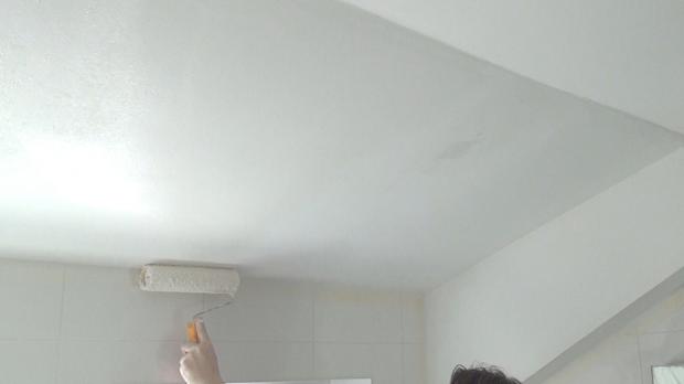 Schimmel an der Decke beseitigen - Anleitung & Tipps vom Maler ... Schimmel an der Decke beseitigen - Anleitung & Tipps vom Maler ...