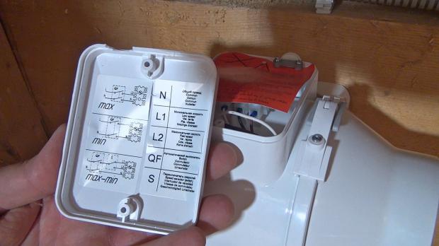 Badezimmer Ventilator Einbauen | Badentluftung Nachtraglich Einbauen Anleitung Diybook At Badezimmer Ventilator Einbauen | Badentluftung Nachtraglich Einbauen Anleitung Diybook At